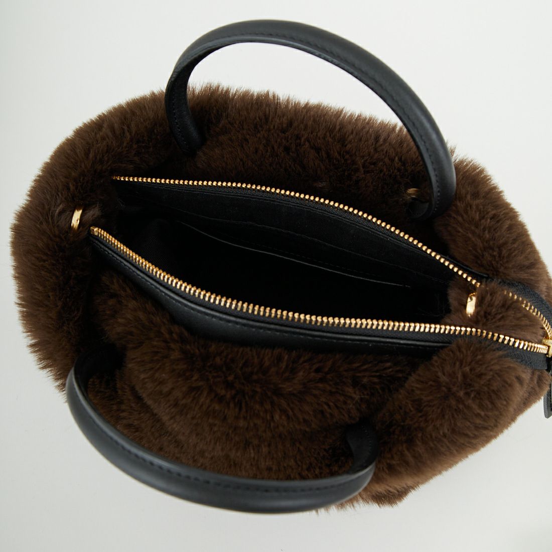 VIOLAd'ORO [ヴィオラドーロ] ELMO エコファーバッグ [V-8763] D.BROWN/BK