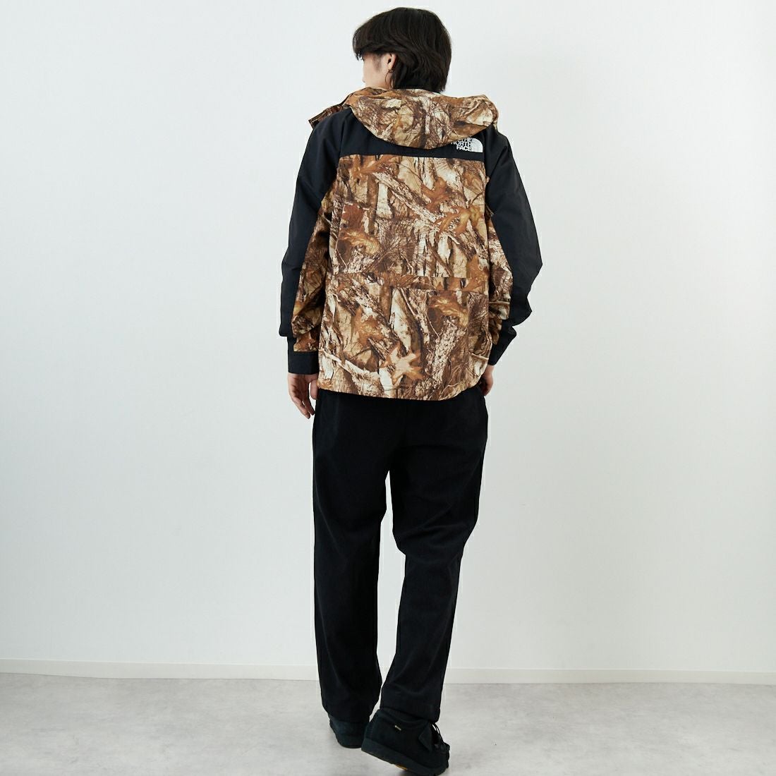 THE NORTH FACE [ザ ノースフェイス] ノベルティマウンテンライトジャケット [NP62551] FF &&モデル身長：179cm 着用サイズ：M&&