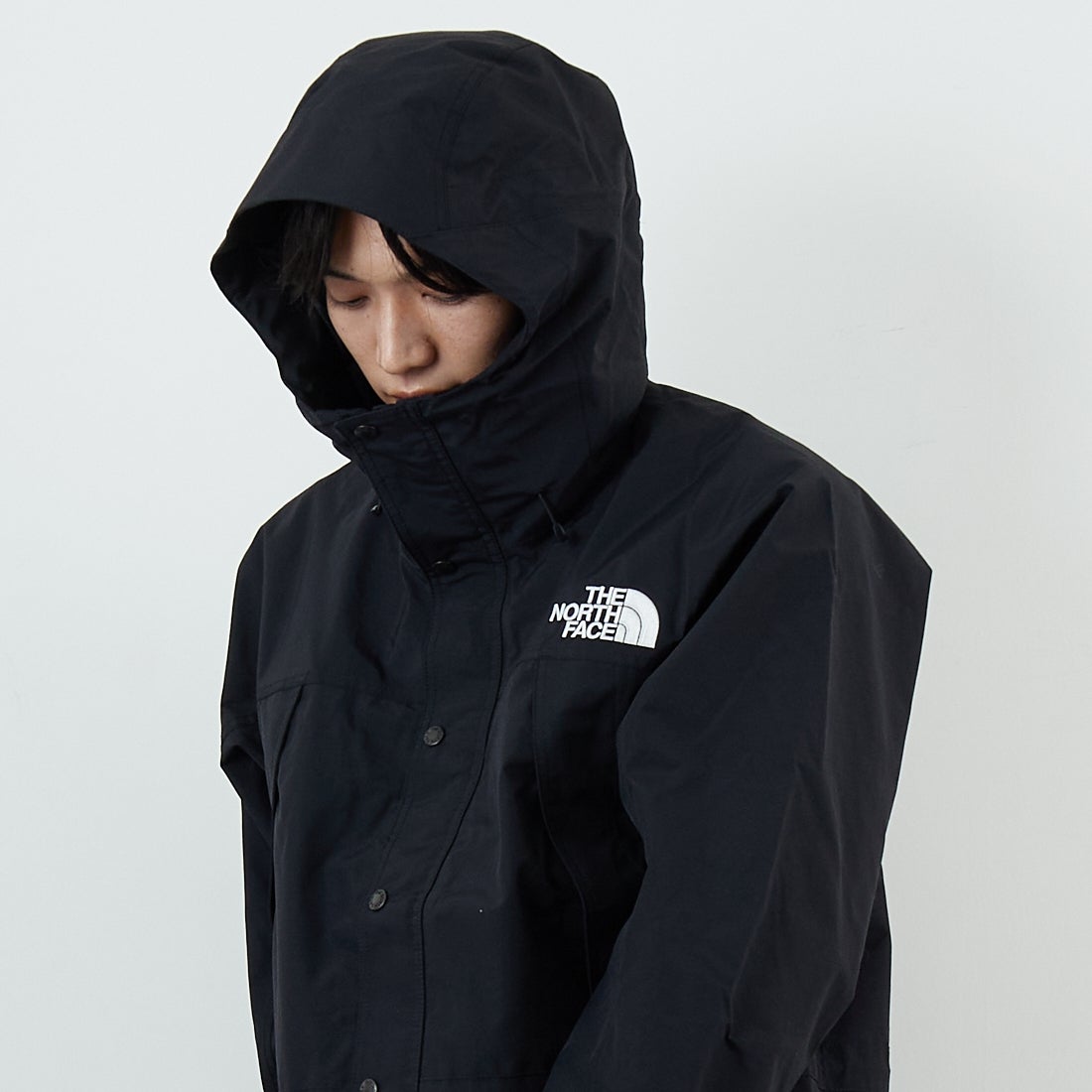 THE NORTH FACE [ザ ノースフェイス] マウンテンライトジャケット [NP62550] K &&モデル身長：179cm 着用サイズ：M&&