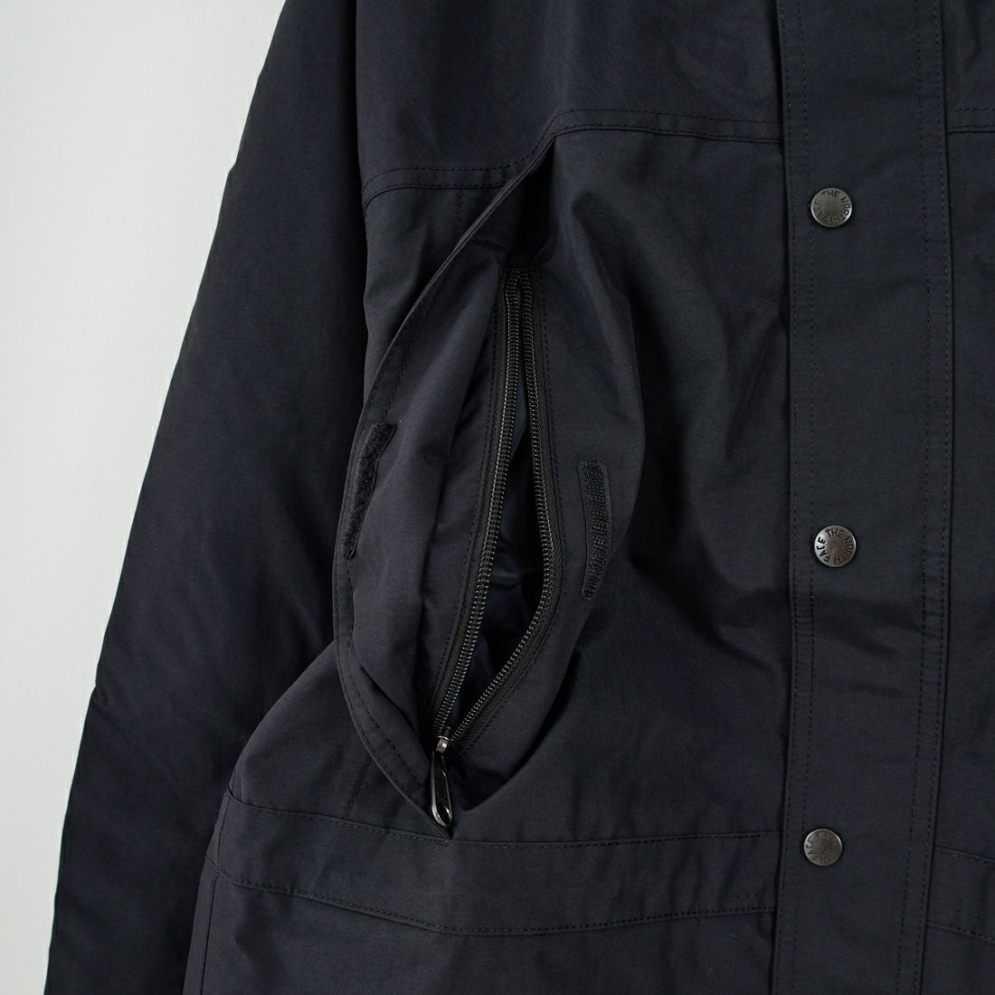 THE NORTH FACE [ザ ノースフェイス] マウンテンライトジャケット [NP62550] K