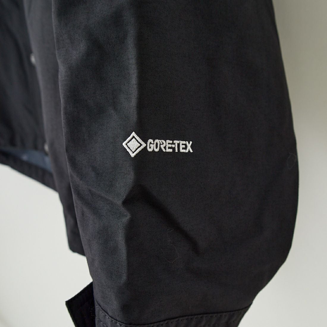 THE NORTH FACE [ザ ノースフェイス] マウンテンライトジャケット [NP62550] K