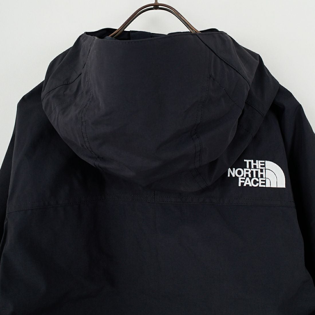 THE NORTH FACE [ザ ノースフェイス] マウンテンライトジャケット [NP62550] K