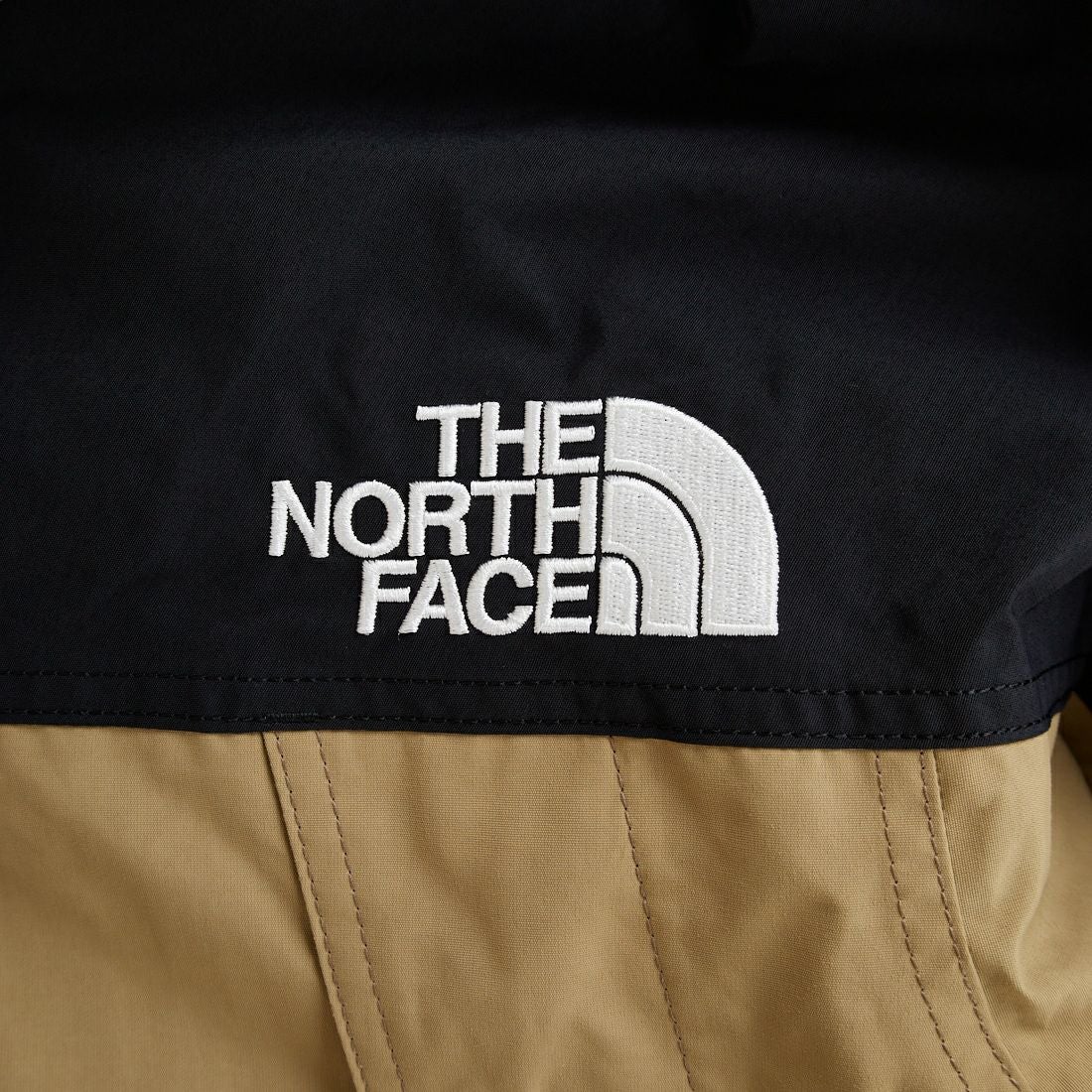 THE NORTH FACE [ザ ノースフェイス] マウンテンライトジャケット [NP62550] CK