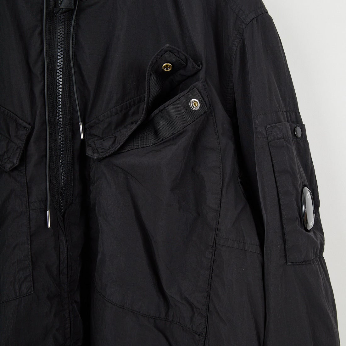 C.P.COMPANY [シーピーカンパニー] Chrome-R フーデッドジップオーバーシャツ [19CMOS084A] 999 BLACK
