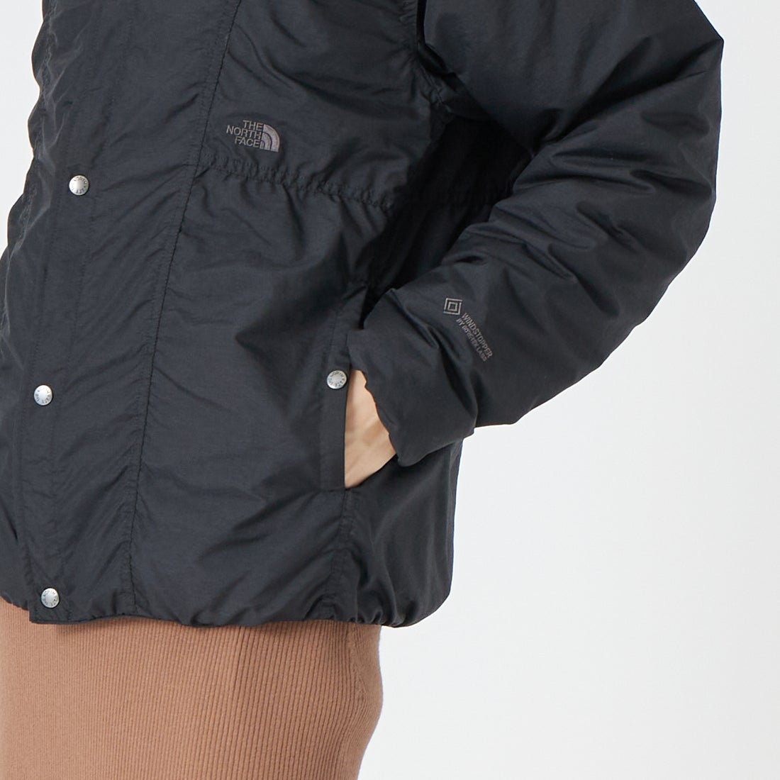 THE NORTH FACE [ザ ノースフェイス] オルタレーションゼファーシェルカーディガン [ND92561] K &&モデル身長：162cm 着用サイズ：S&&