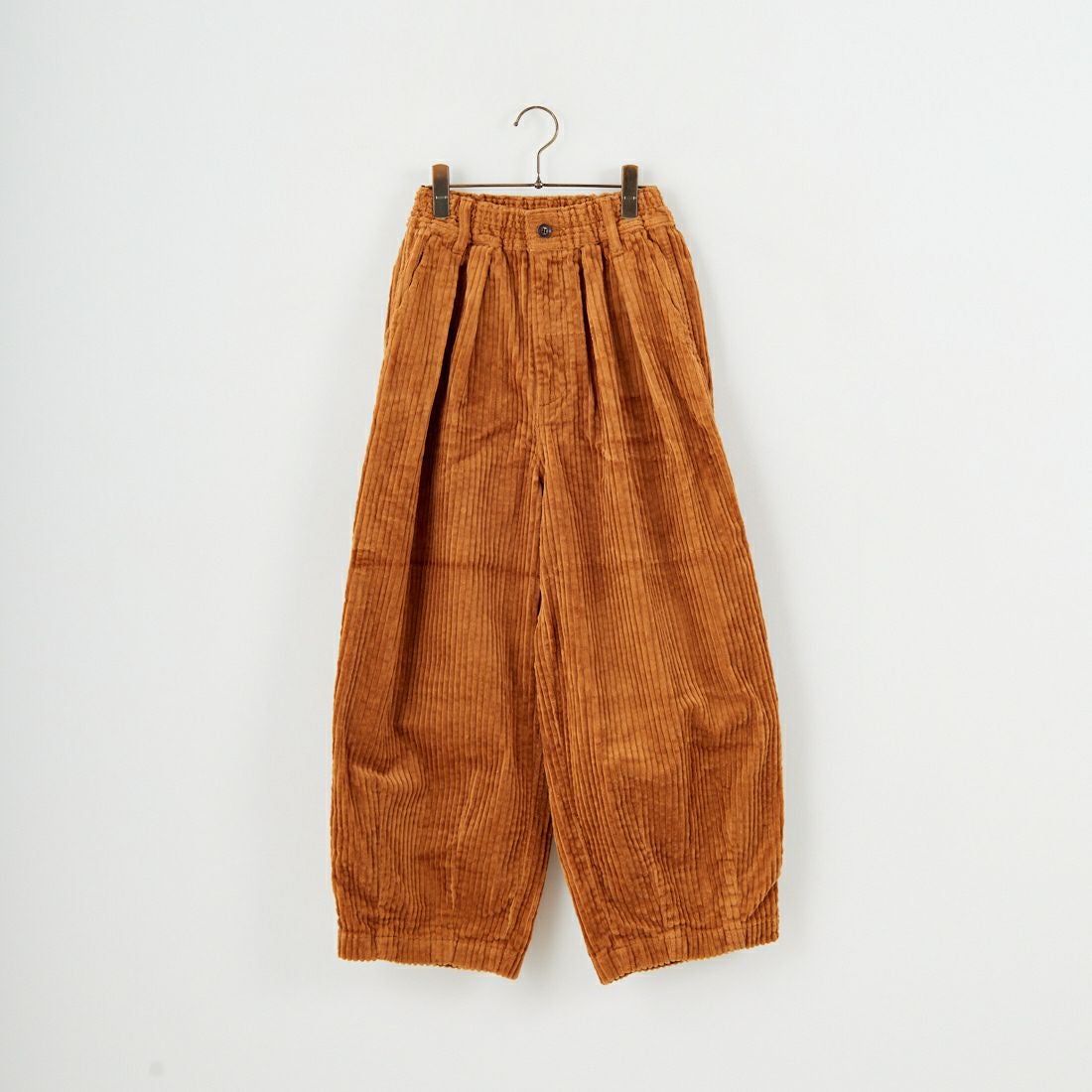 HARVESTY [ハーベスティ] ビッグコーデュロイサーカスパンツ [A12522