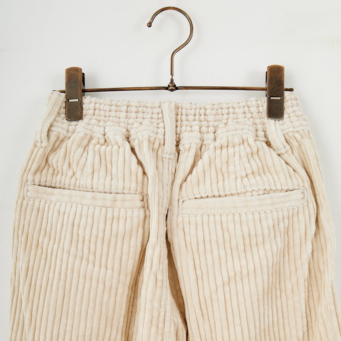 HARVESTY [ハーベスティ] ビッグコーデュロイサーカスパンツ [A12522] 31 IVORY