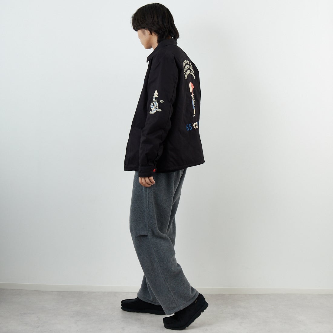 TAILOR TOYO [テーラートウヨウ] リバーシブルベトナムジャケット [TT15800] 119 BLACK &&モデル身長：179cm 着用サイズ：L&&