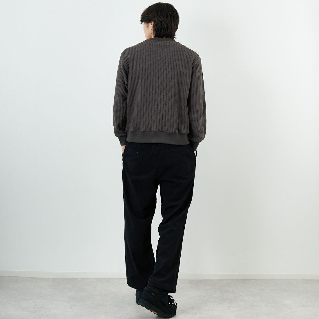 SLICK [スリック] ビッグワッフル クルーネックプルオーバー [5131014] 720 COAL B &&モデル身長：179cm 着用サイズ：1&&