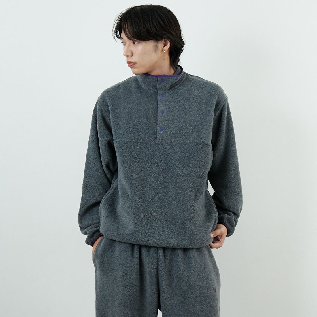 GRAY&&モデル身長：179cm 着用サイズ：M&&