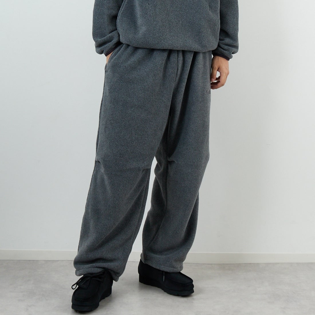 GRAY&&モデル身長：179cm 着用サイズ：L&&