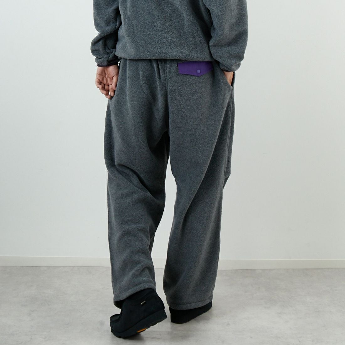 frostline [フロストライン] 別注 フリースパンツ [FL10-PT-IN5-JF] GRAY &&モデル身長：179cm 着用サイズ：L&&