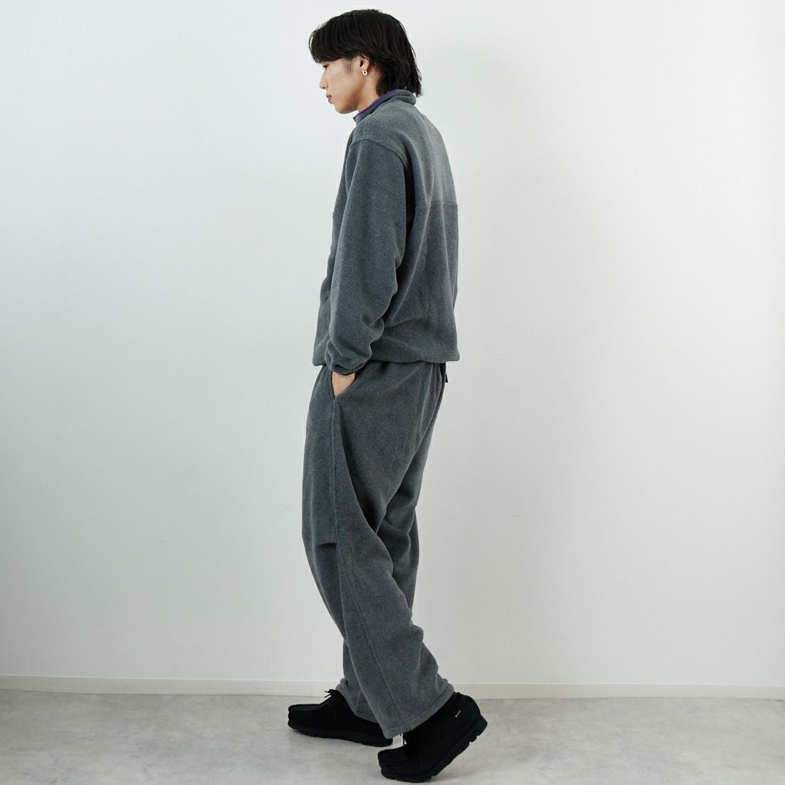 frostline [フロストライン] 別注 フリースパンツ [FL10-PT-IN5-JF] GRAY &&モデル身長：179cm 着用サイズ：L&&