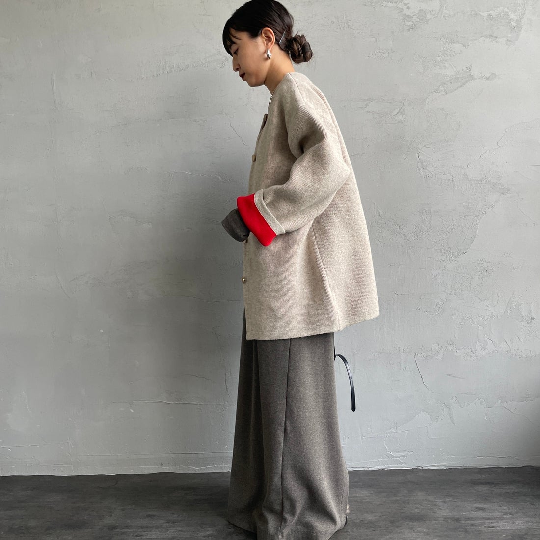 Maison de L'allure [メゾン ドゥ ラリュール] ダブルフェイスニットコート [M24131036] 22 BEG/RED &&モデル身長：150cm 着用サイズ：F&&