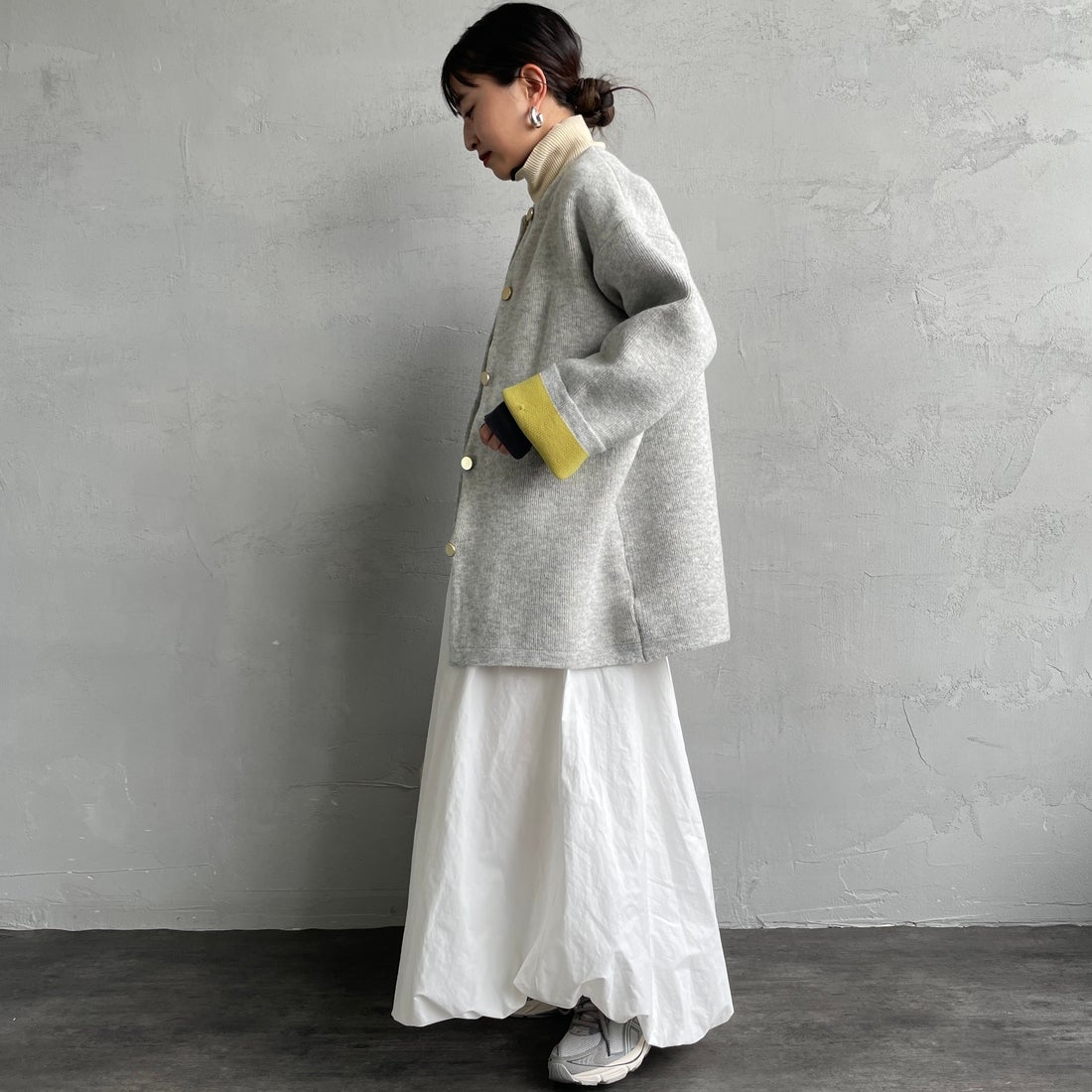 Maison de L'allure [メゾン ドゥ ラリュール] ダブルフェイスニットコート [M24131036] 07 GRY/YEL &&モデル身長：150cm 着用サイズ：F&&