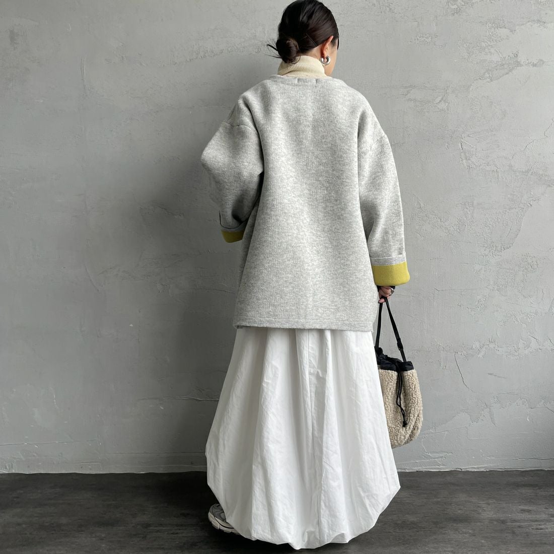 Maison de L'allure [メゾン ドゥ ラリュール] ダブルフェイスニットコート [M24131036] 07 GRY/YEL &&モデル身長：150cm 着用サイズ：F&&