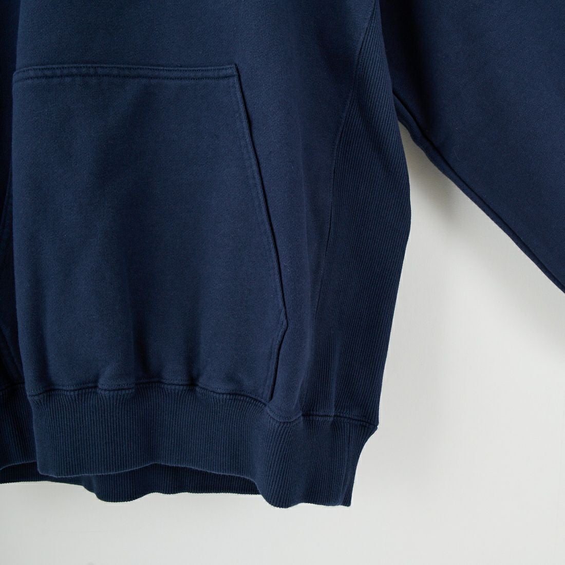 XLARGE [エクストララージ] アーチロゴスウェットフーディ [101253012014] NAVY