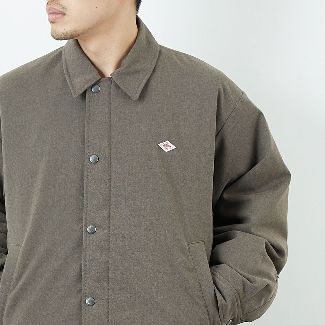 DANTON [ダントン] ウールライク 中綿コーチジャケット [DT-A0716WLX] GREIGE &&モデル身長：168cm 着用サイズ：40&&