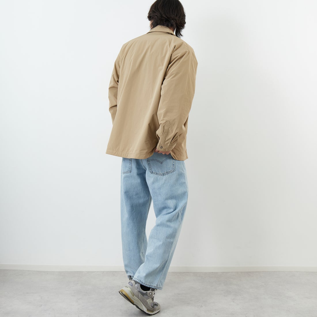 DANTON [ダントン] ピーチタフタ 中綿コーチジャケット [DT-A0716PNT] BEIGE &&モデル身長：179cm 着用サイズ：42&&