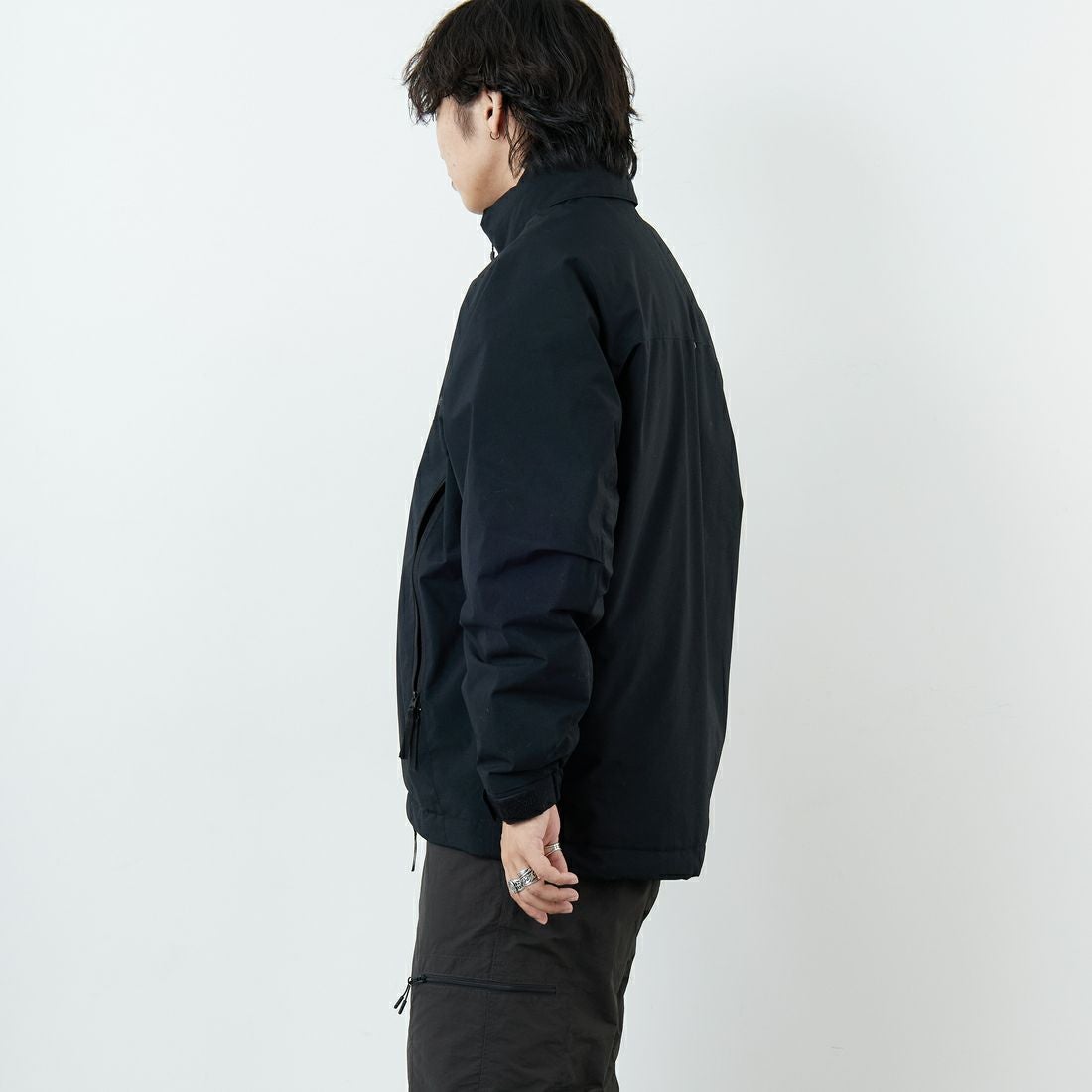 +phenix [プラスフェニックス] 別注 LEVEL7 ダウンジャケット [POO-25080IN-JF] BLACK &&モデル身長：179cm 着用サイズ：XL&&