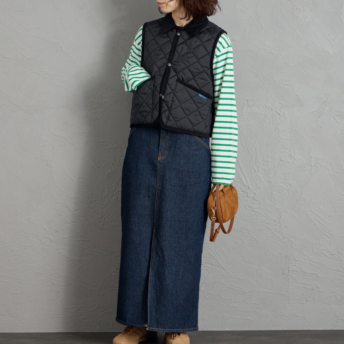 LAVENHAM [ラベンハム] ウィメンズ クロップド レイドン ジレ [LV12121] F44 SABLE &&モデル身長：158cm 着用サイズ：10&&