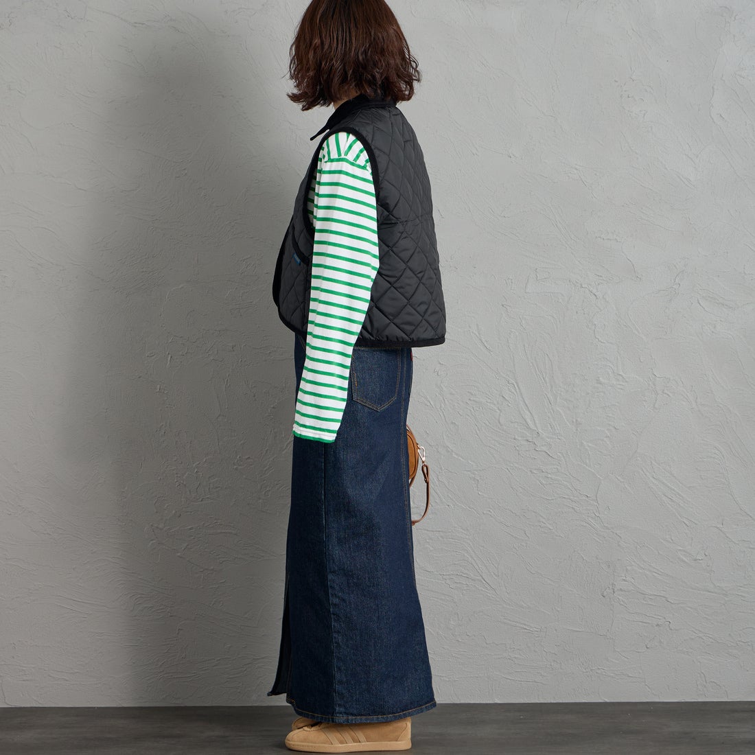 LAVENHAM [ラベンハム] ウィメンズ クロップド レイドン ジレ [LV12121] F44 SABLE &&モデル身長：158cm 着用サイズ：10&&