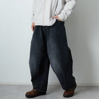 B BLACK&&モデル身長：179cm 着用サイズ：S&&