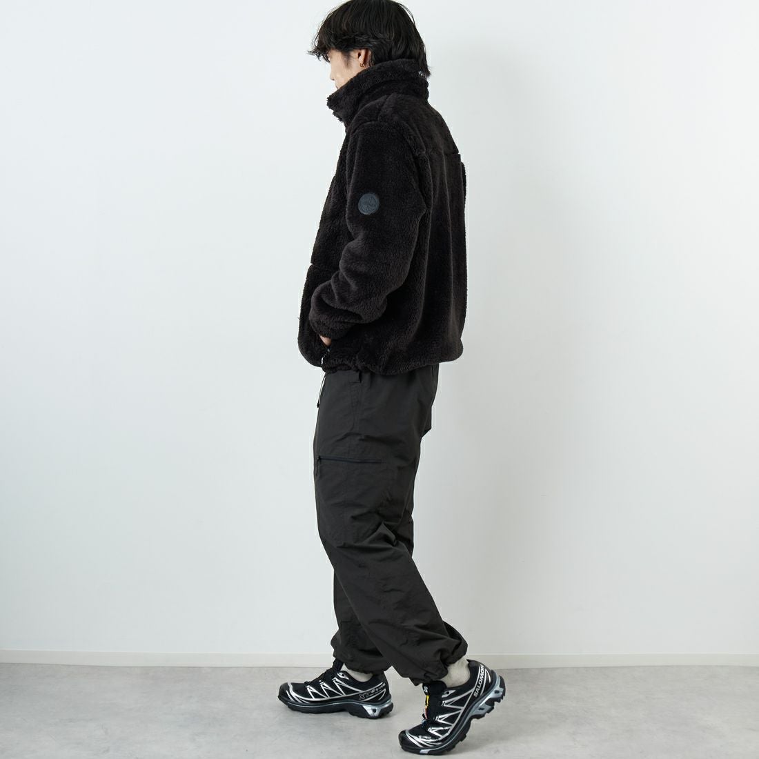 +phenix [プラスフェニックス] ボア フリースジャケット [POO-25083IN-JF] BLACK &&モデル身長：179cm 着用サイズ：XL&&