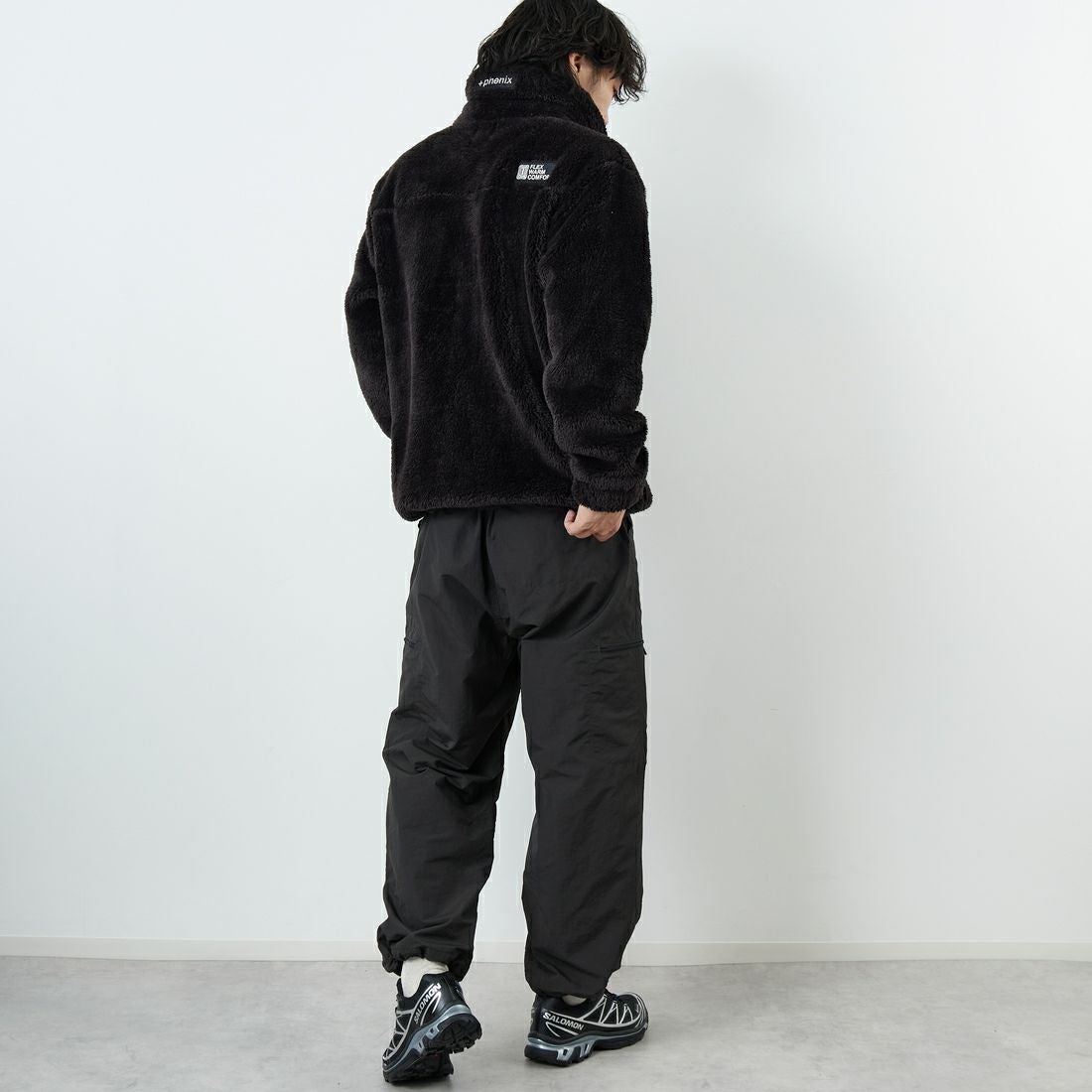 +phenix [プラスフェニックス] ボア フリースジャケット [POO-25083IN-JF] BLACK &&モデル身長：179cm 着用サイズ：XL&&