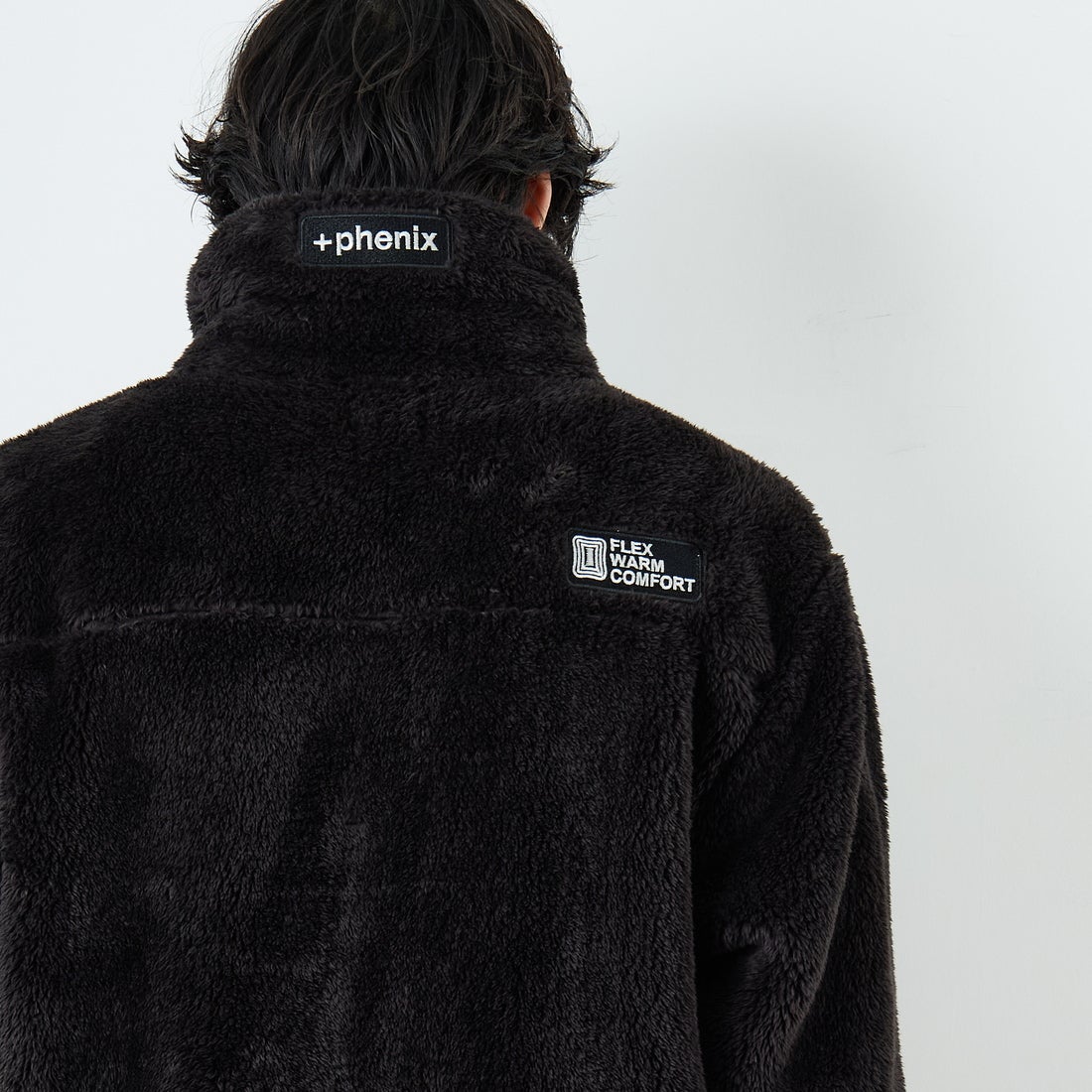 +phenix [プラスフェニックス] ボア フリースジャケット [POO-25083IN-JF] BLACK &&モデル身長：179cm 着用サイズ：XL&&