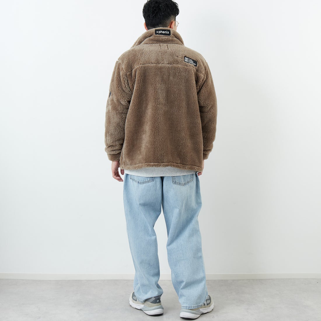 +phenix [プラスフェニックス] ボア フリースジャケット [POO-25083IN-JF] BEIGE &&モデル身長：168cm 着用サイズ：M&&