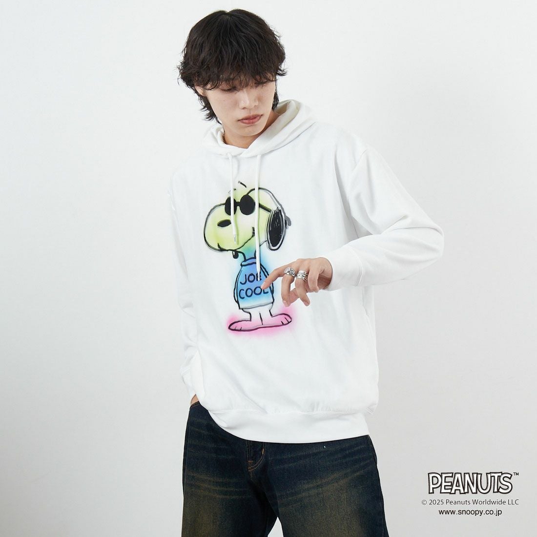TRIPPY MIKIO ART [トリッピーミキオアート] SNOOPY ジョー・クール フーディ [TR-058] WHITE &&モデル身長：179cm 着用サイズ：M&&