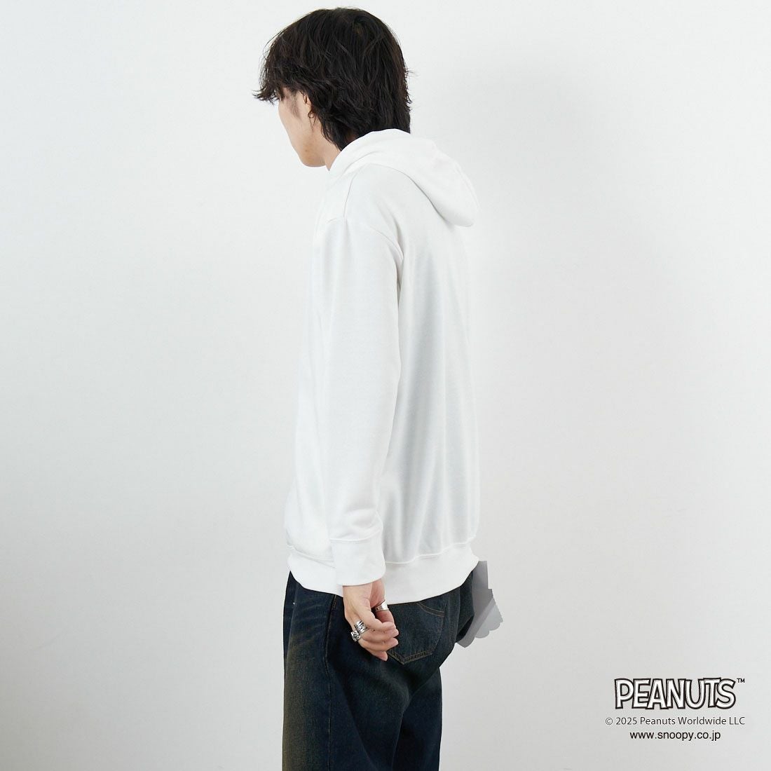 TRIPPY MIKIO ART [トリッピーミキオアート] SNOOPY ジョー・クール フーディ [TR-058] WHITE &&モデル身長：179cm 着用サイズ：M&&