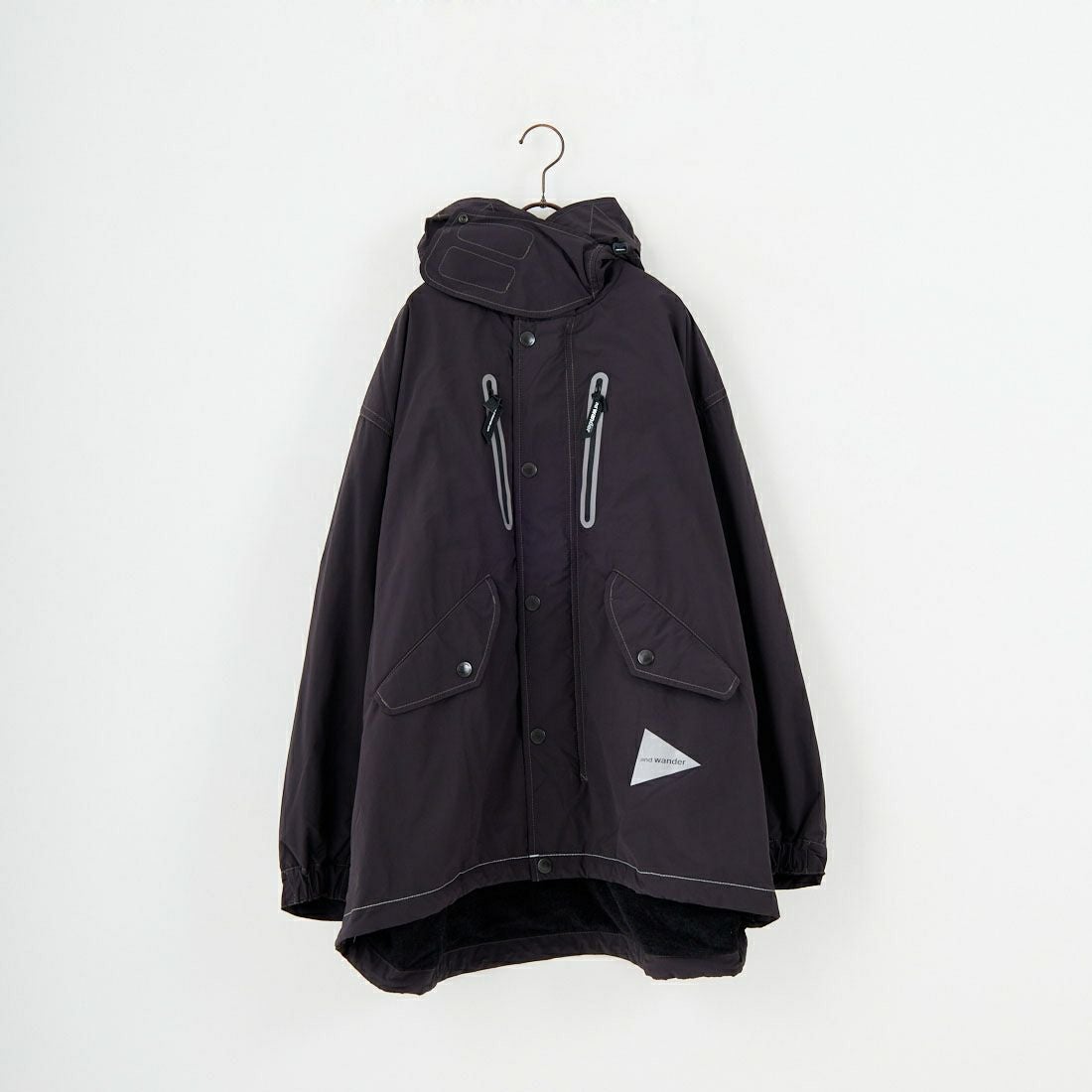 and wander [アンドワンダー] フィッシュテールコート OCTA