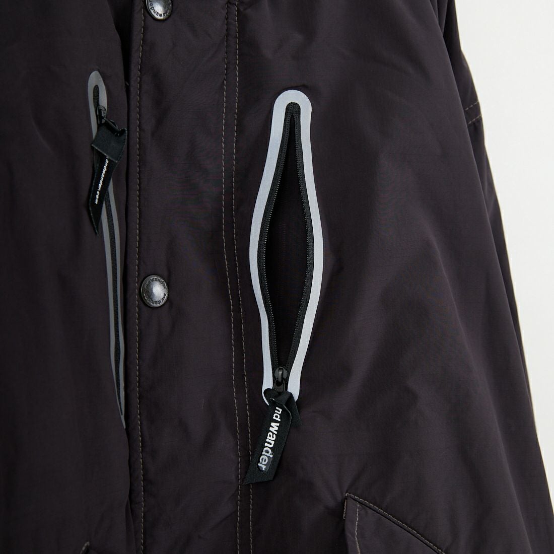 and wander [アンドワンダー] フィッシュテールコート OCTA [5745281051] BLACK