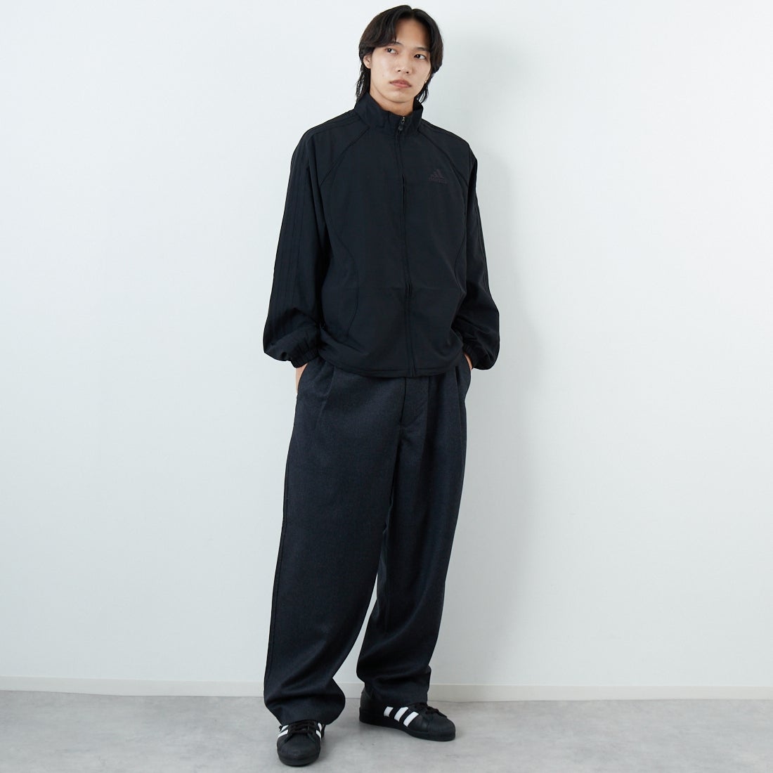 adidas Originals [アディダス オリジナルス] チームガイスト トラックトップ [DVR33] JW5864 &&モデル身長：179cm 着用サイズ：M&&