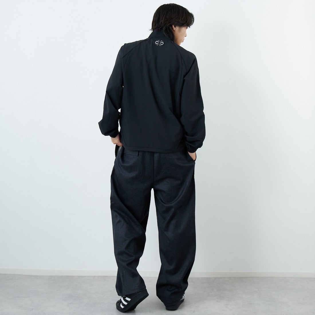 adidas Originals [アディダス オリジナルス] チームガイスト トラックトップ [DVR33] JW5864 &&モデル身長：179cm 着用サイズ：M&&