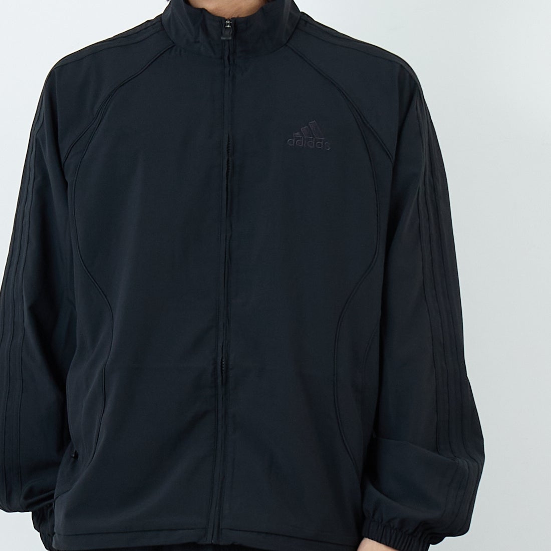 adidas Originals [アディダス オリジナルス] チームガイスト トラックトップ [DVR33] JW5864 &&モデル身長：179cm 着用サイズ：M&&