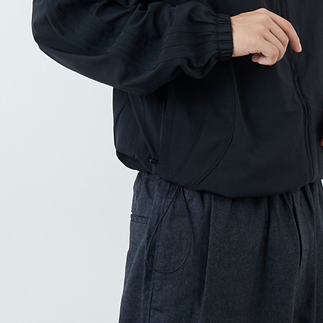 adidas Originals [アディダス オリジナルス] チームガイスト トラックトップ [DVR33] JW5864 &&モデル身長：179cm 着用サイズ：M&&