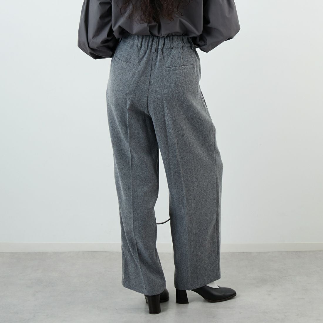 USINE [ユジーヌ] イージーケアウールライク 2タックワイドパンツ [21256060] 002 ｸﾞﾚｰ &&モデル身長：162cm 着用サイズ：34&&