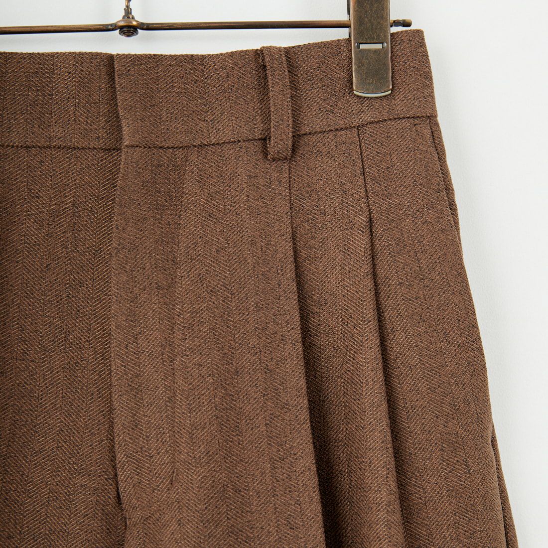 USINE [ユジーヌ] イージーケアウールライク 2タックワイドパンツ [21256060] 037 ﾌﾞﾗｳﾝ