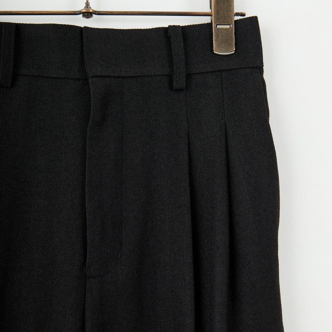 USINE [ユジーヌ] イージーケアウールライク 2タックワイドパンツ [21256060] 004 ﾌﾞﾗｯｸ