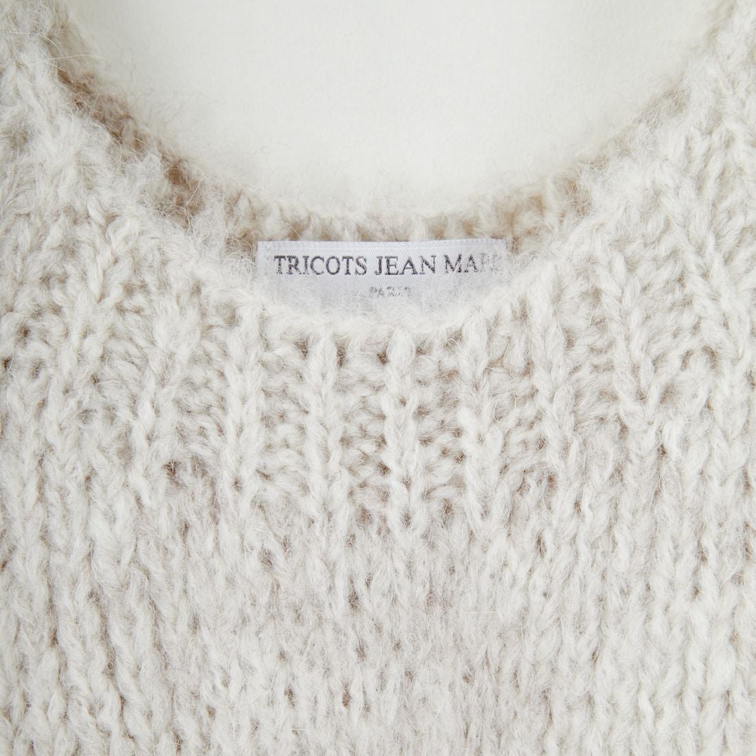 TRICOTS JEAN MARC [トリコット ジーン マルク] ニットベスト [SEVULLE] 225 ECRU C
