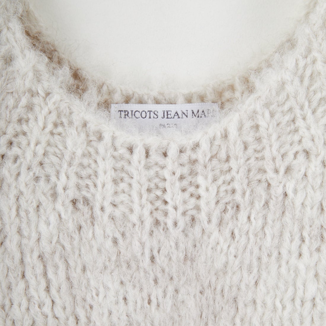 TRICOTS JEAN MARC [トリコット ジーン マルク] ニットベスト [SEVULLE] 225 ECRU C
