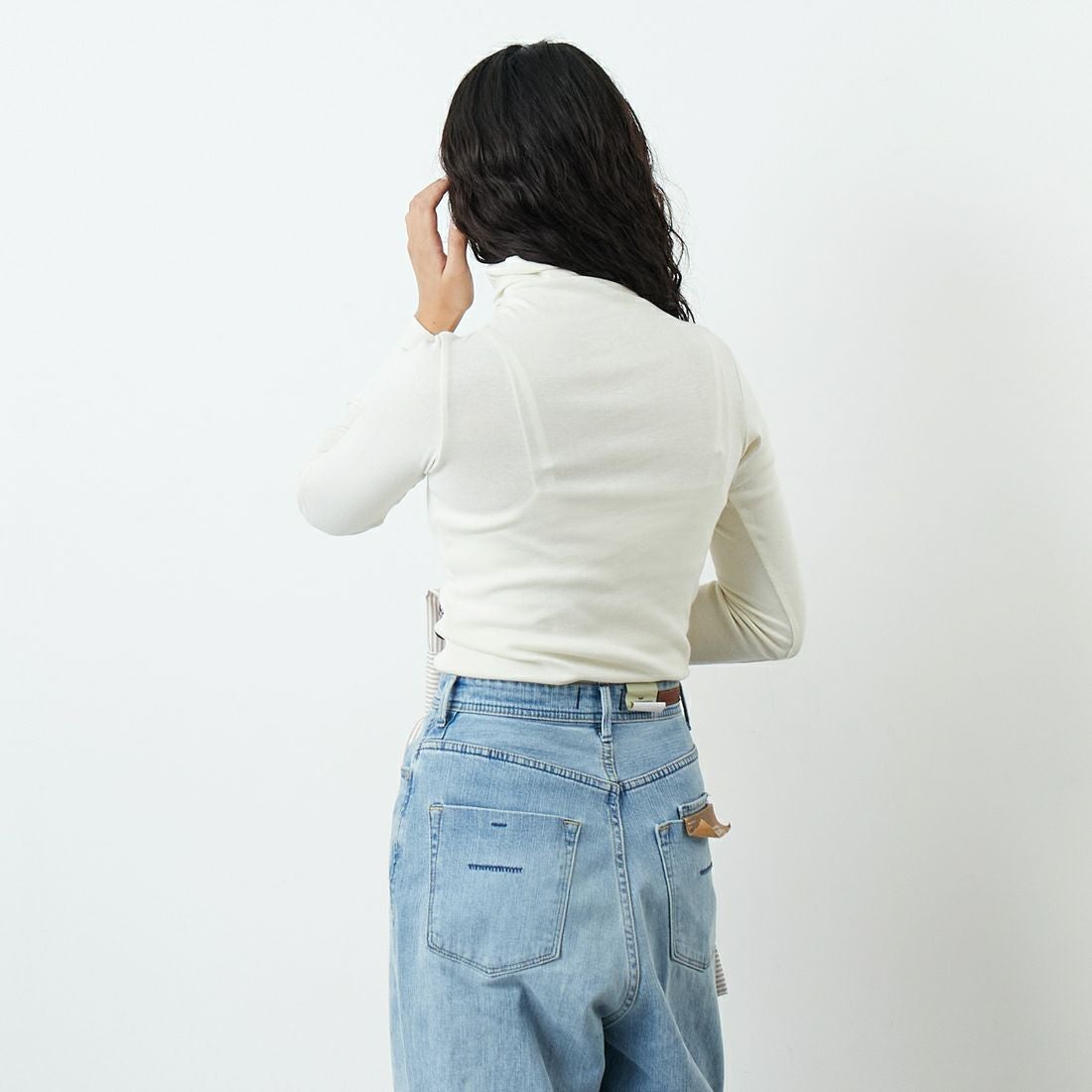 Jeans Factory Clothes [ジーンズファクトリークローズ] TCフライスボトルネックTシャツ [131824] 01 ｵﾌﾎﾜｲﾄ &&モデル身長：162cm 着用サイズ：F&&