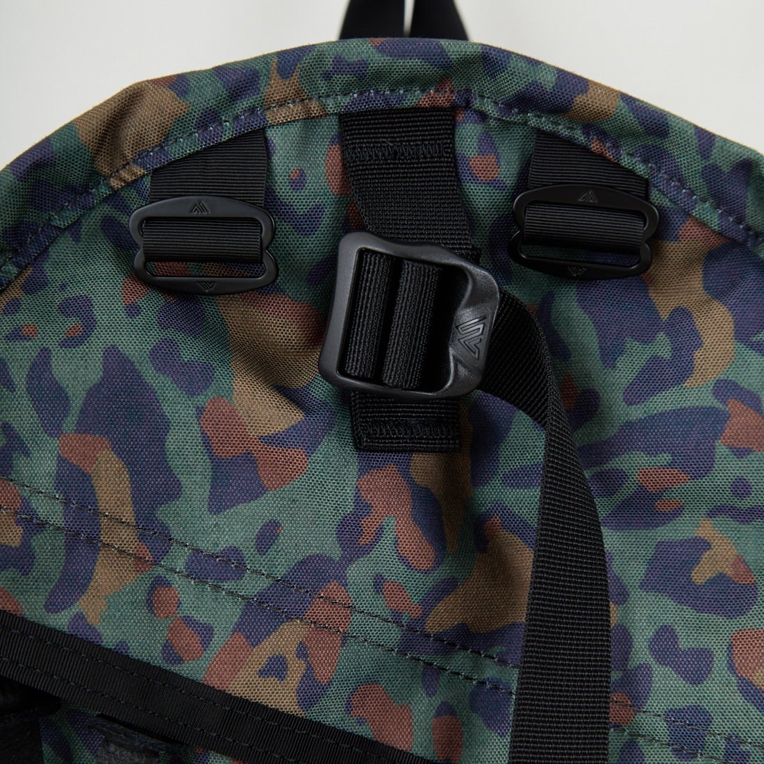 GREGORY [グレゴリー] デイパック [DAY-PACK] ﾐﾘﾀﾘｰﾚｵﾊﾟｰ