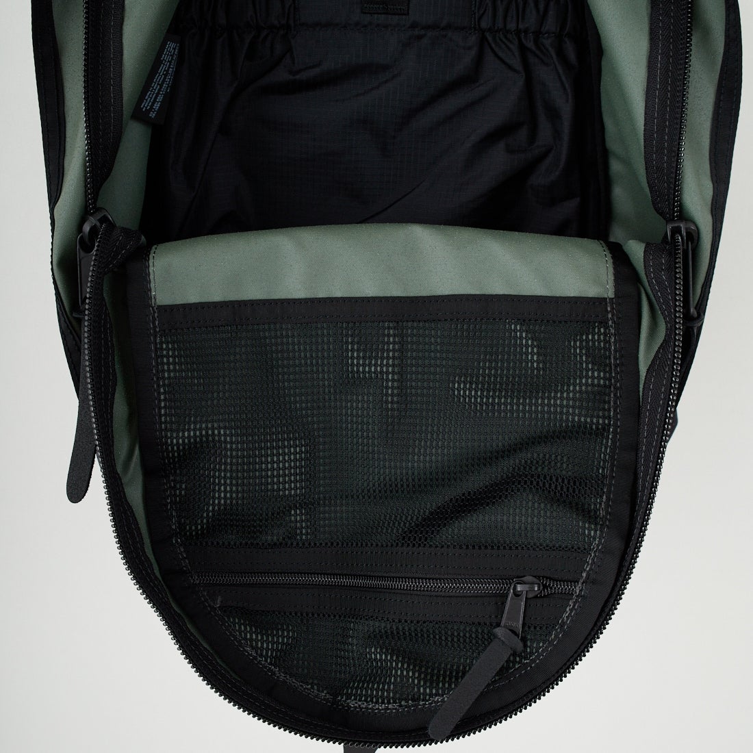 GREGORY [グレゴリー] デイパック [DAY-PACK]