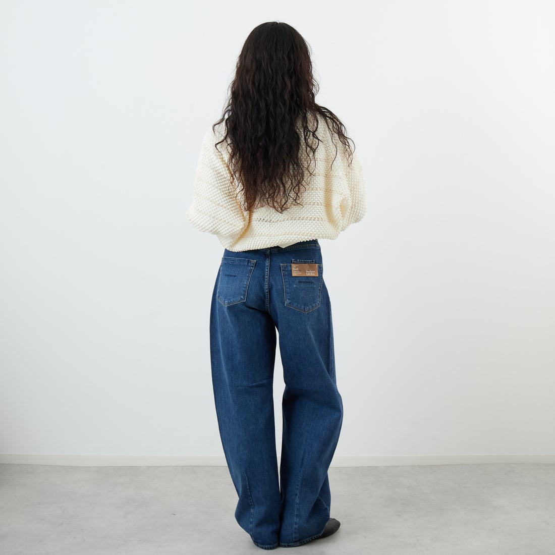 YANUK [ヤヌーク] カーブテーパード LAURA/ローラ [57153291] UMB &&モデル身長：162cm 着用サイズ：24&&