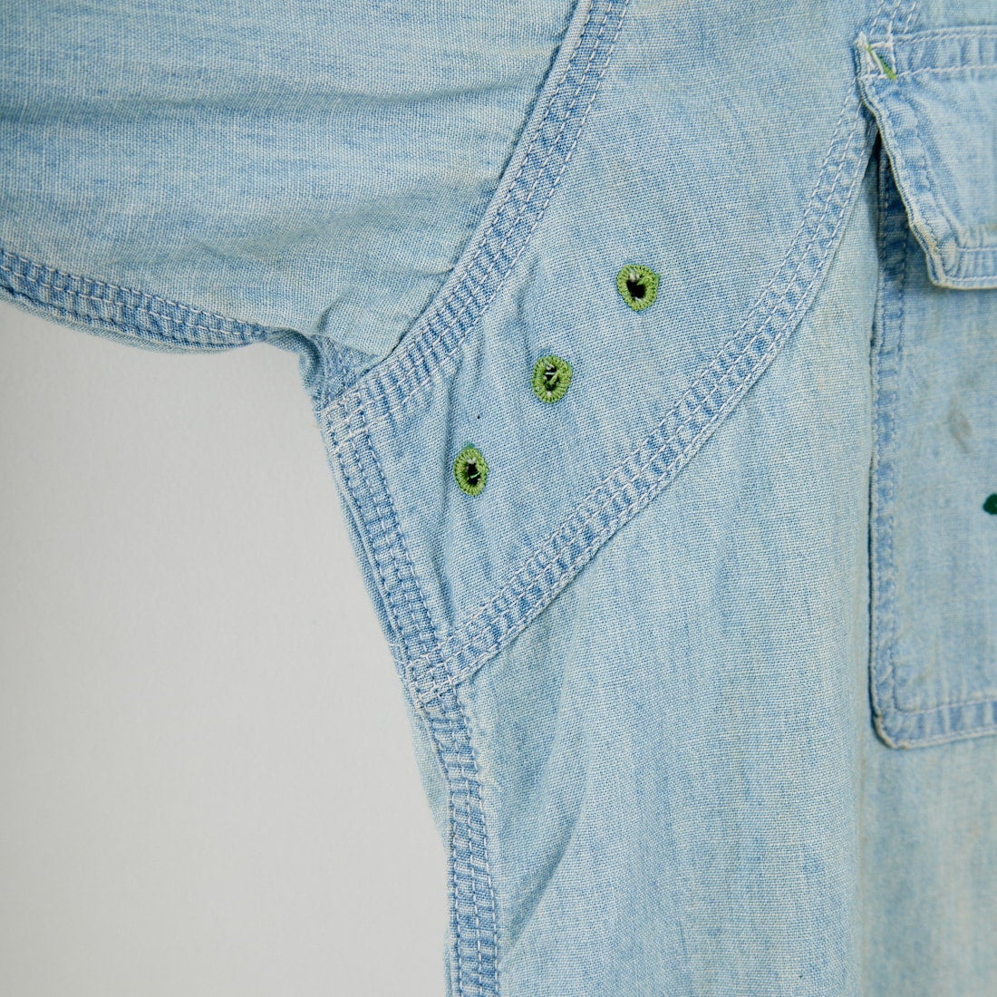 BOW WOW [バウワウ] ペイントステインドシャンブレーシャツ [BW252-PSCSV] AGED INDIG