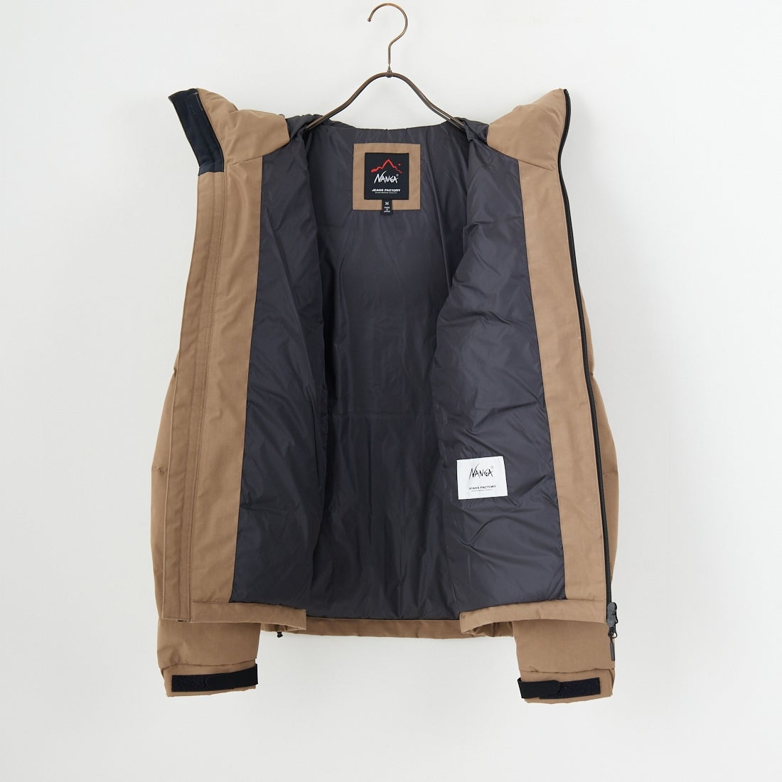 JEANSFACTORY × NANGA [ジーンズファクトリー × ナンガ] 別注 HINOC 難燃タフタダウンジャケット [JMP-254-031-JF] BEIGE